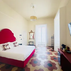https://voglia-e-turna.hotels-amalfi.com