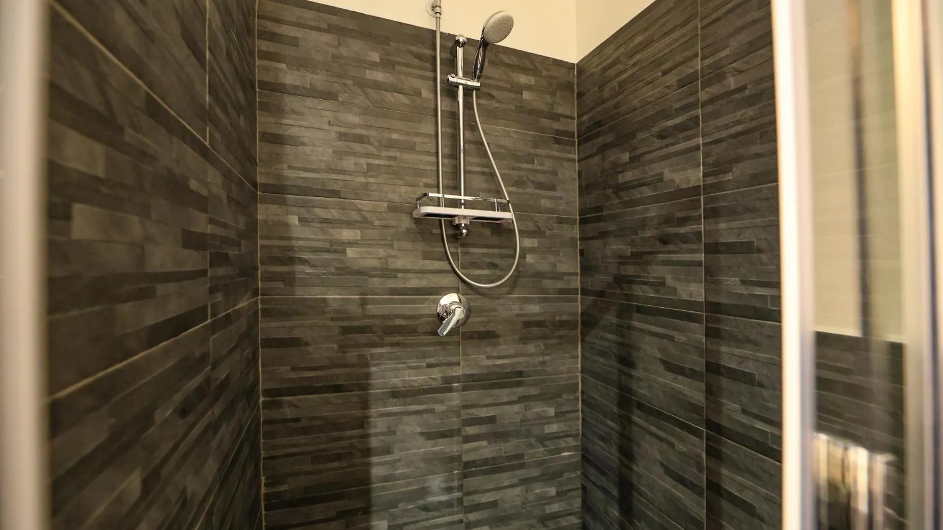 Aparthotel Residence Del Centro Modena Italy