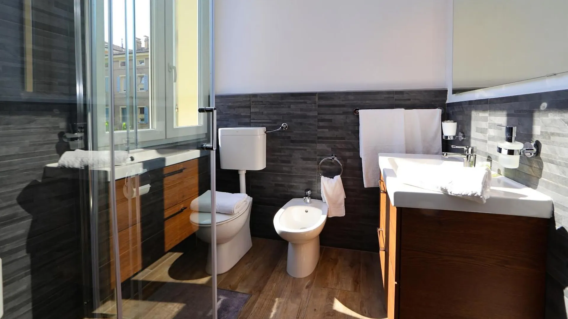 Residence Del Centro Modena 0*,  Italy